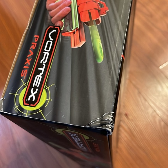 🎄Nerf Vortex Praxis Sonic Green Blaster Gun 10 Disce Pump Action ~ New - Picture 4 of 12